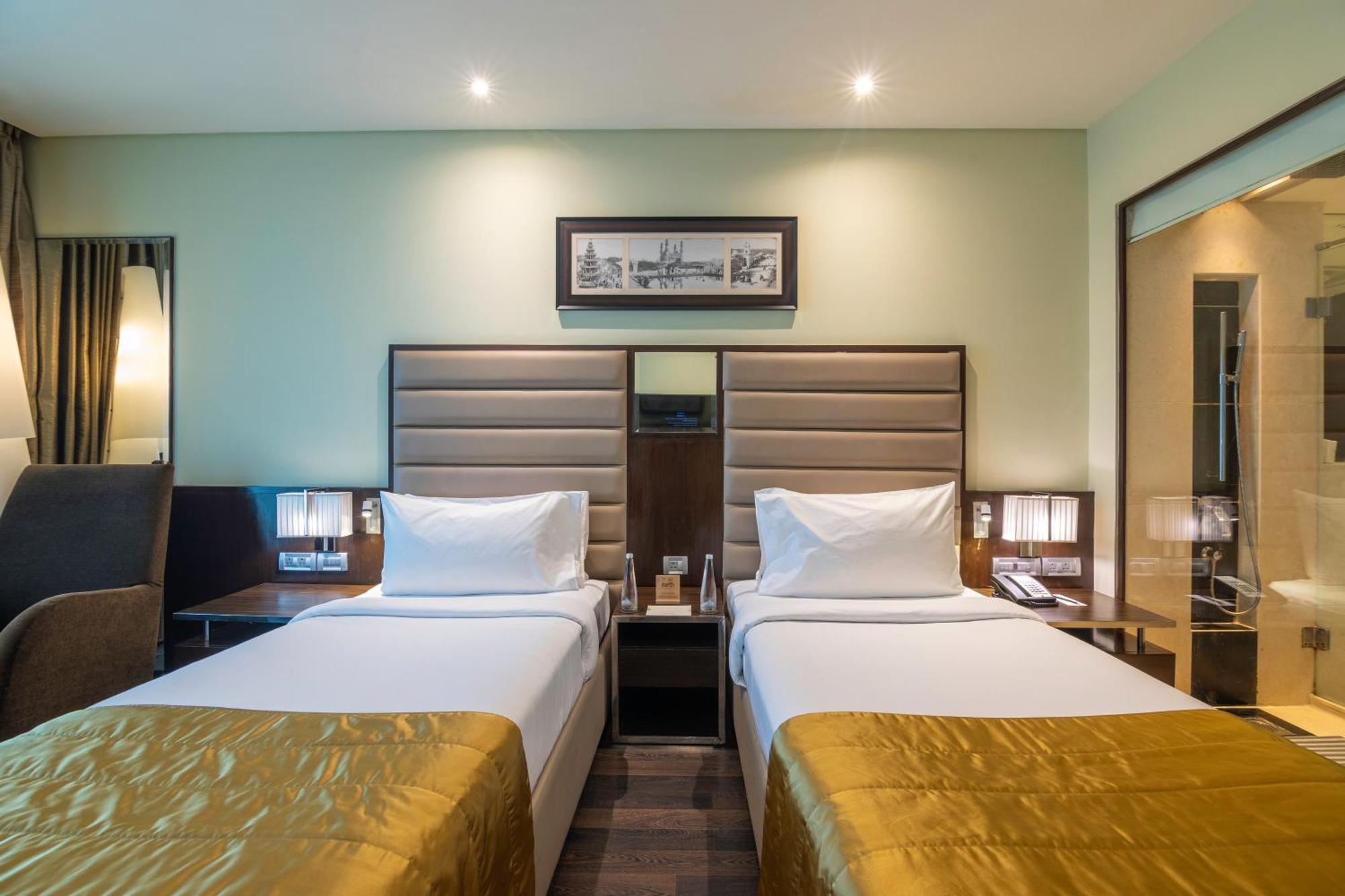 Vivanta Hyderabad, Begumpet Exterior foto Deluxe Room