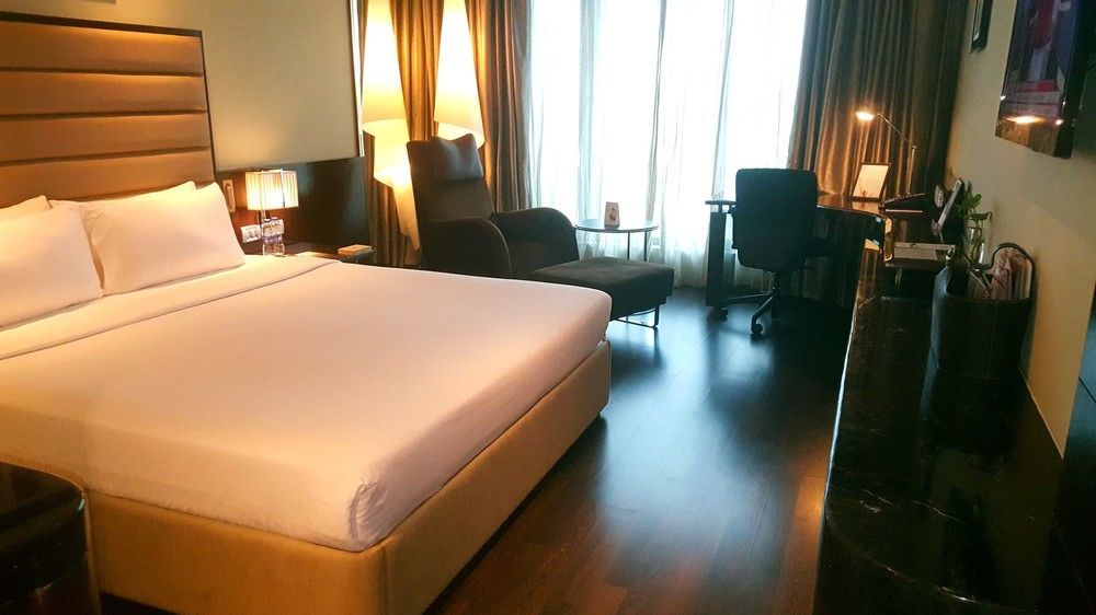 Vivanta Hyderabad, Begumpet Exterior foto A room at the hotel